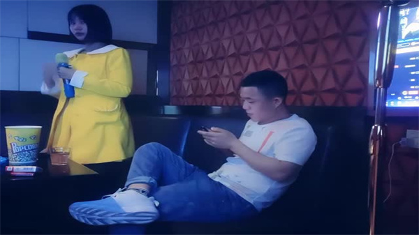 公交车上黄色小说-迅雷资源字幕高清版在线播放