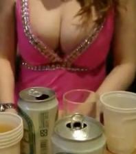 国内少妇偷人精品免费-人人影视动漫在线观看