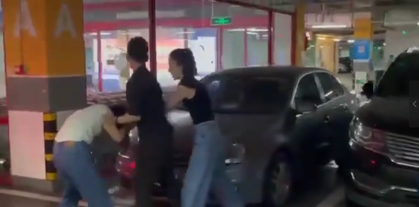 日本久久一区二区三区-免费欧美迅雷电影在线