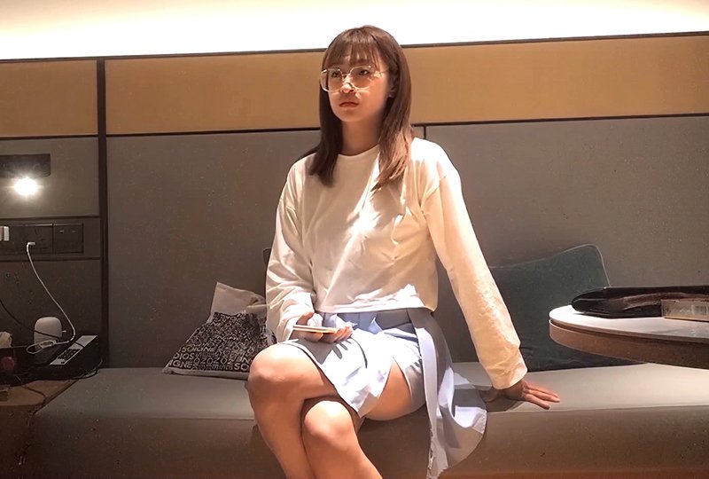 色蜜桃AV-磁力链动漫在线观看