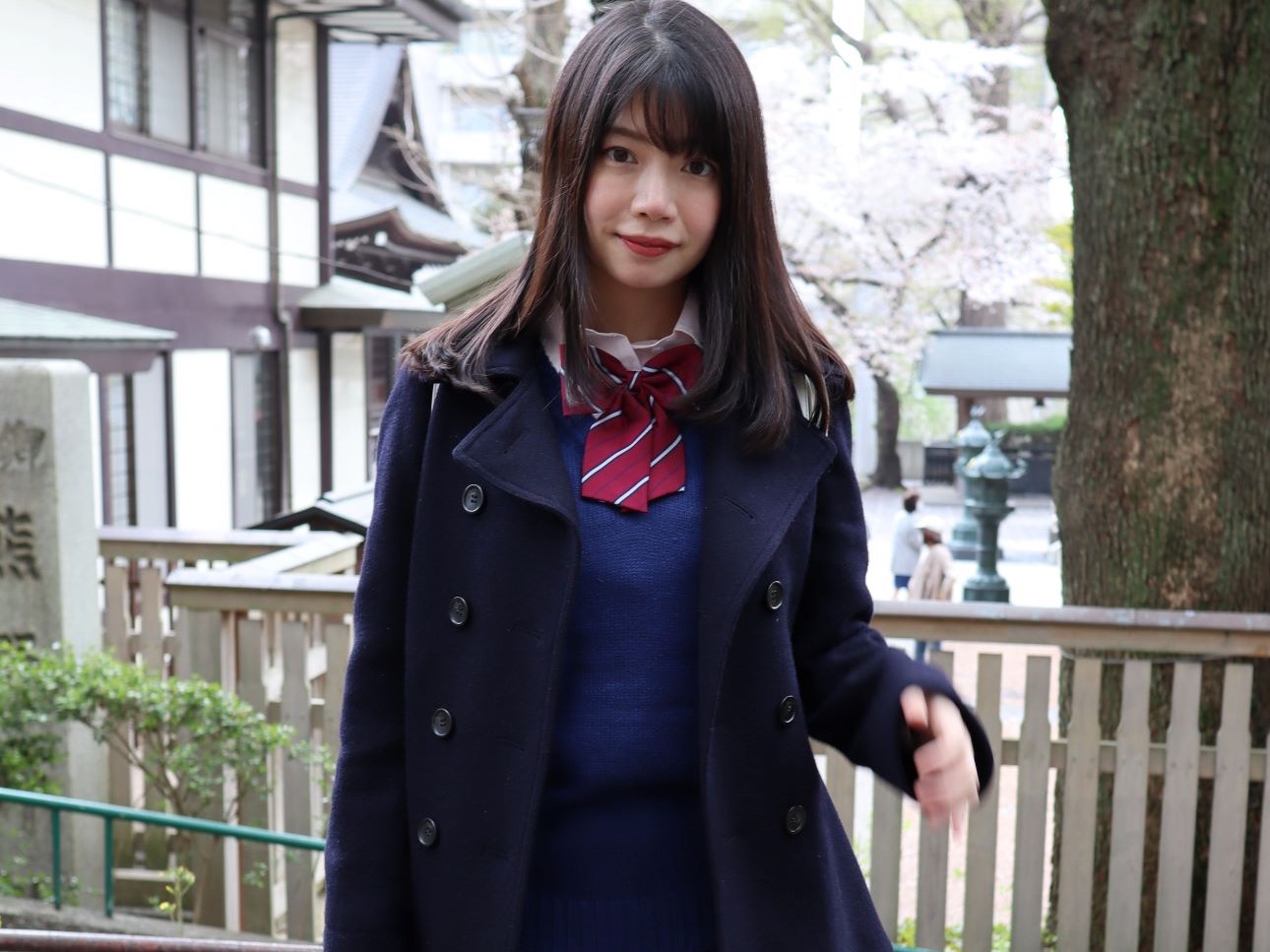 强行扒开小受的腿进入动漫-蓝光DVD一一影视网